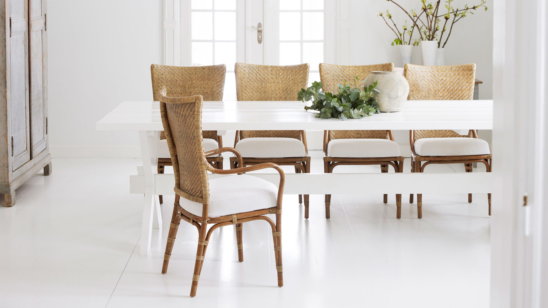 Weißer Esstisch von Sika Design