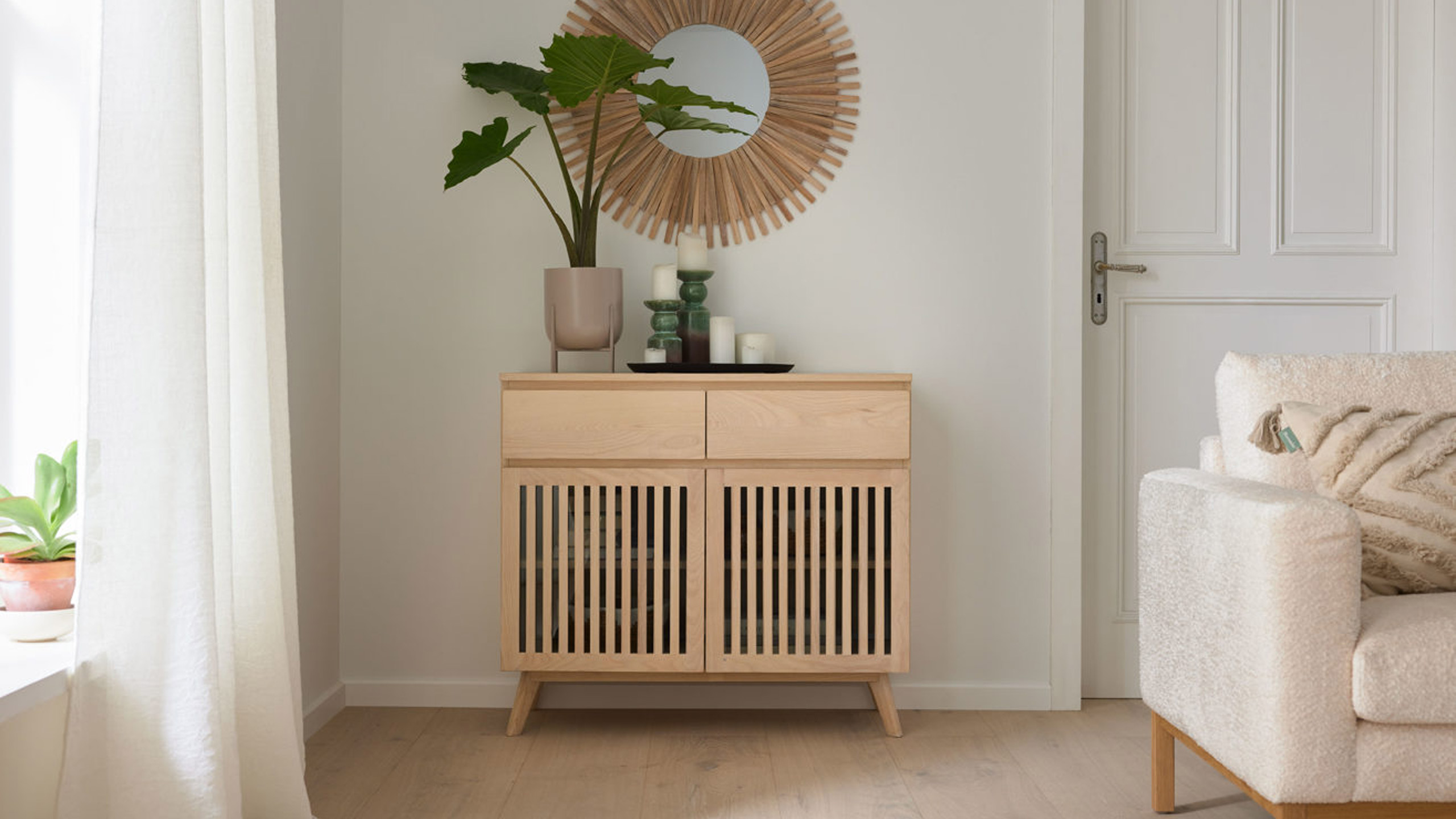 roomio 2000 sideboard mit deko