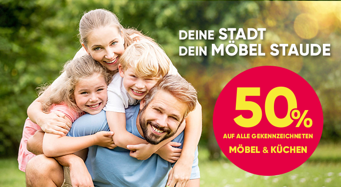fröhliche Familie im Garten